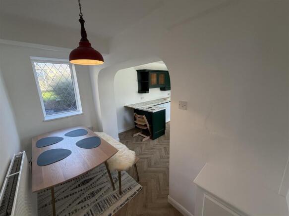 2 bed House for sale Image 10