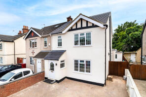 10, St Pauls Avenue, Slough SL2 5ES