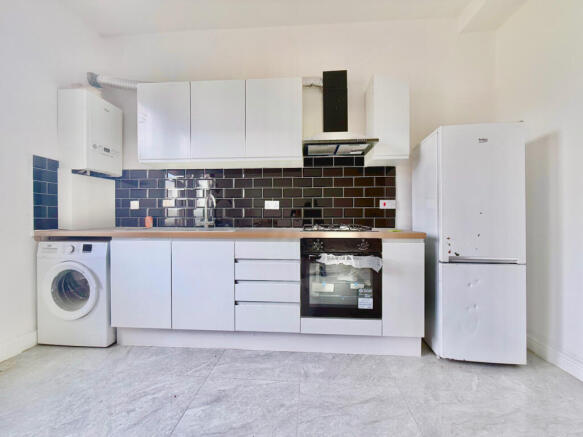 2 Bedroom Flat to Let In Fulham