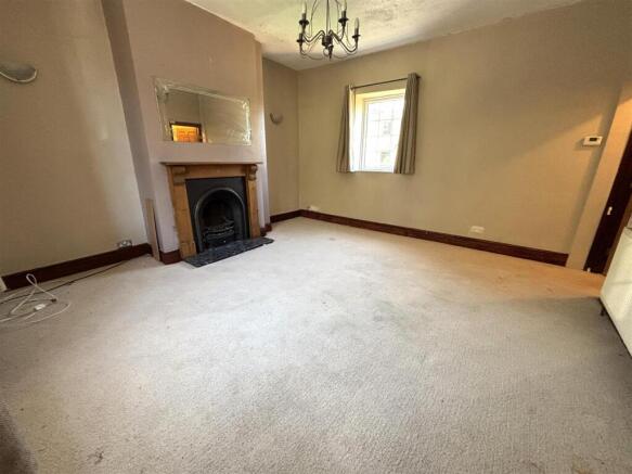2 bed Terraced for sale Image 9