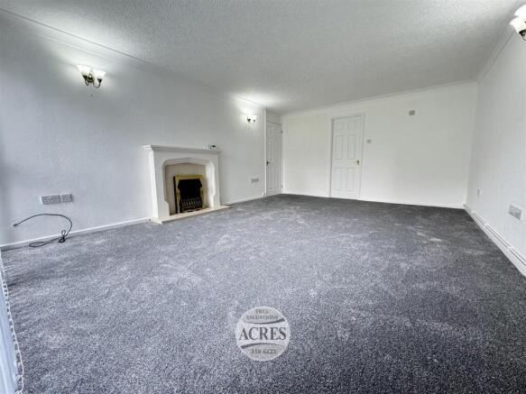 IMG_0317 (Large).jpg