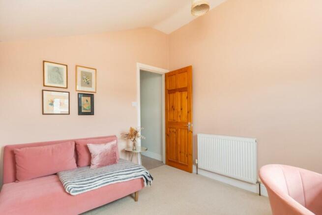 APG82 - Bedroom A.jpg
