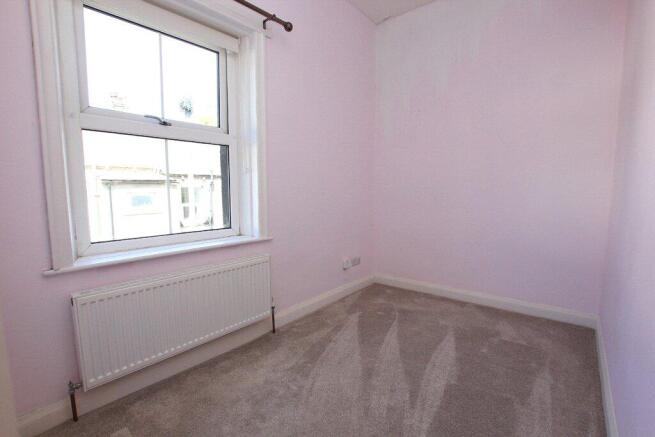 2 bed Terraced for sale Image 8