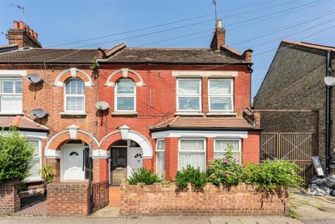 Hainault Road, Leytonstone, London, E11
