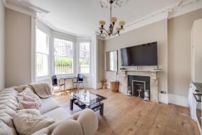 Flat 3, 30, Willoughby Road, London NW3 1RU
