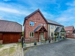 11, Kingston Court, Kingston St Mary, Taunton TA2 8HT