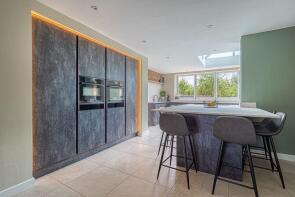 29, Wessex Drive, Nottingham NG16 2YP