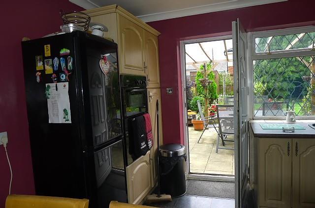 Kitchen 4