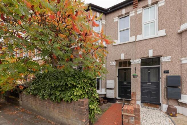 Woodland Road, E4