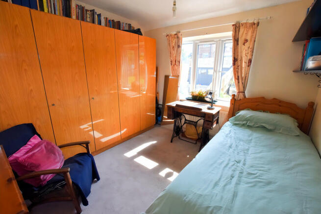 Bedroom 2-1
