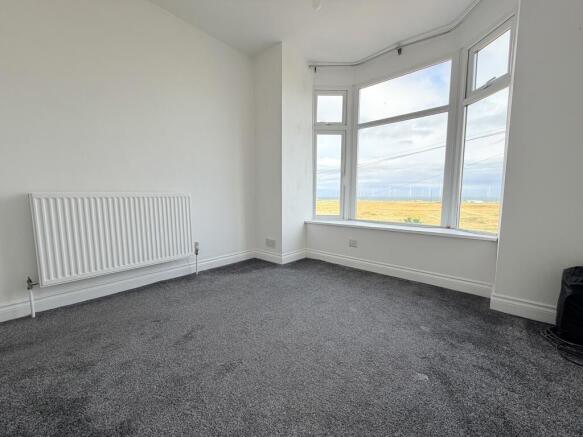 3 bed Terraced to rent Image 10