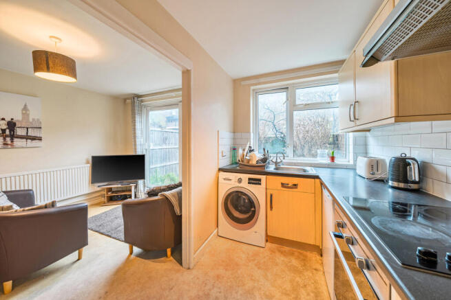 1406427-20-6984a5...