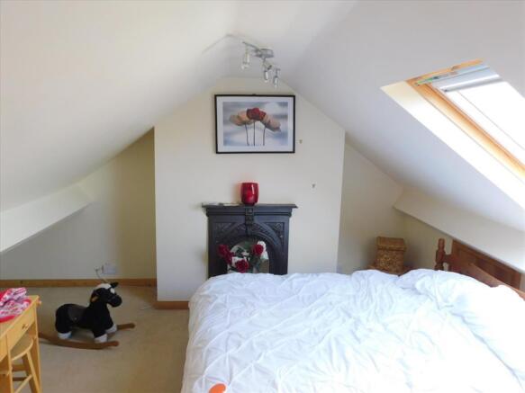 ATTIC ROOM