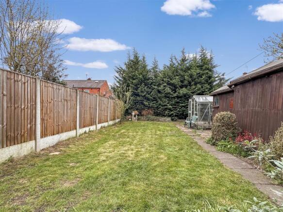 Generous Private Garden 156