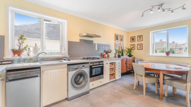 Gifford Terrace Road, Plymouth, PL3 4JE photo 4