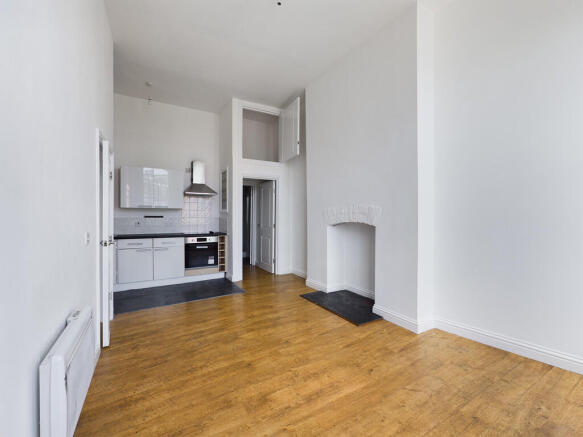 8a33d759-38e0-465...