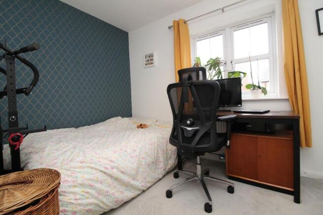 2 bed Terraced to rent Image 9