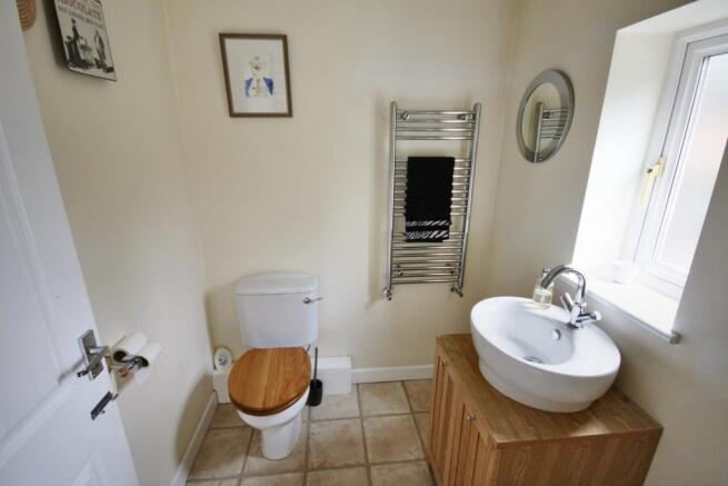 Cloakroom/WC