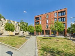 Flat 17, 57, Friars Orchard, Gloucester GL1 1GE