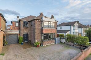 138, Tolworth Rise South, Surbiton KT5 9NJ