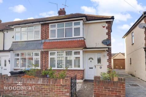 Avondale Drive, Loughton, IG10