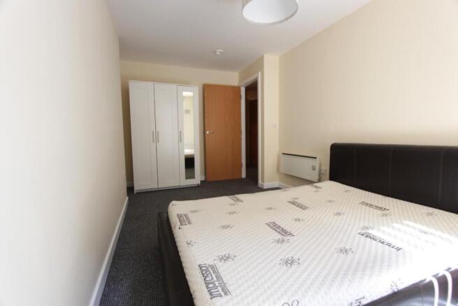 1 bed Flat to rent Image 6