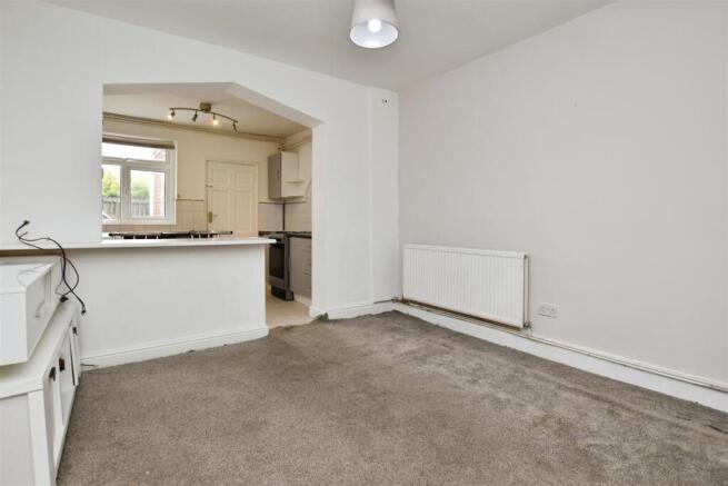 2 bed Terraced for sale Image 6