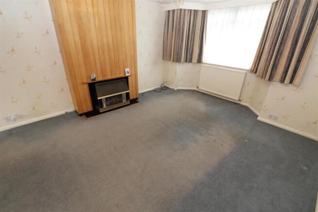 Lounge / Dining Room
