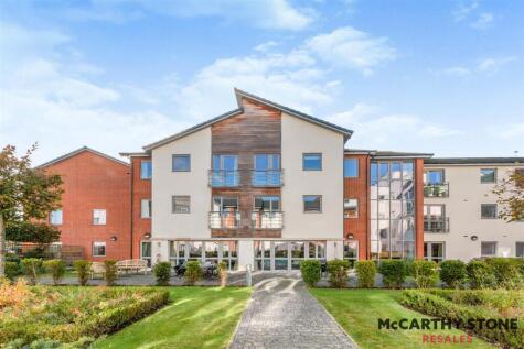 Kings Place, Fleet Road, Fleet, GU51 3FS