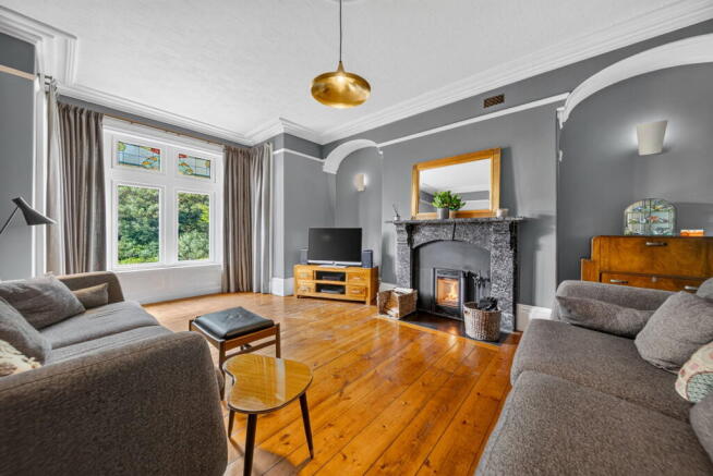 3 bed Semi-Detached for sale Image 4