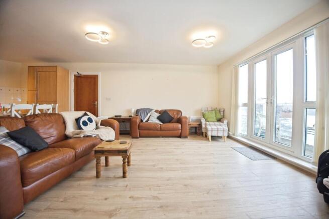 Living/Dining Area
