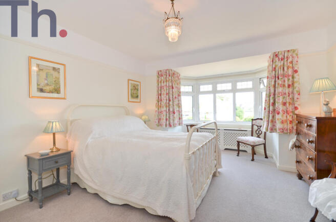 Bedroom 1.JPG