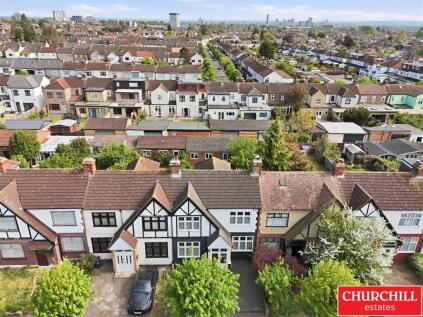 Derwent Gardens, Ilford