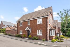 35, Rocky Drive, Haywards Heath RH16 4WQ
