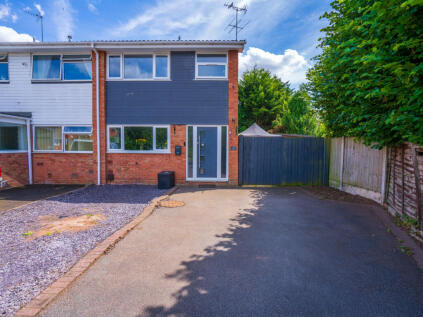 Oak Apple Close, Stourport-on-severn, DY13