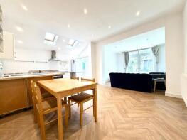 55, Chandos Road, London NW2 4LT