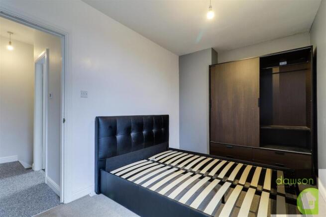 3 bed Semi-Detached for sale Image 12