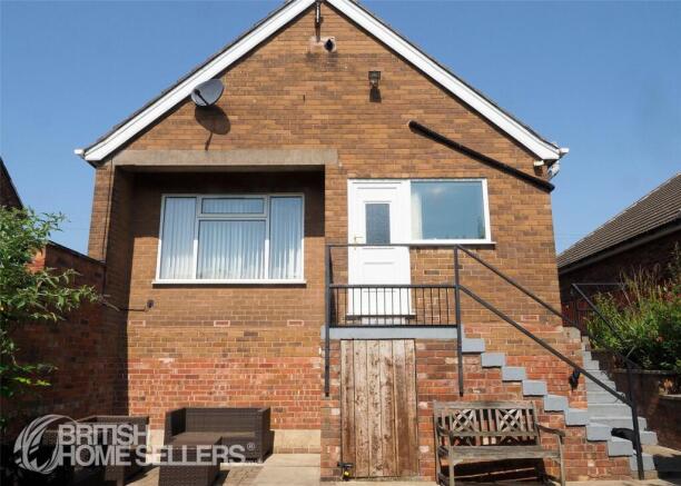 2 bed Bungalow for sale Image 12