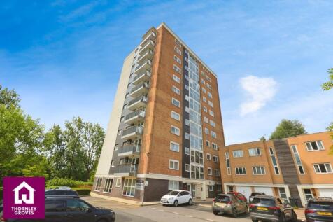 Lakeside Rise, Manchester, M9