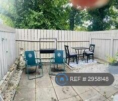 2 bed Semi-Detached to rent Image 4