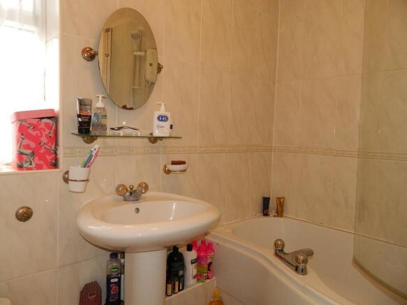 Photo 10