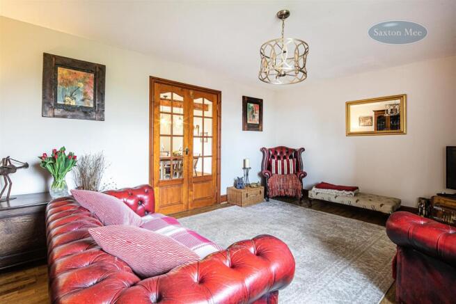 4 bed Barn Conversion for sale Image 5