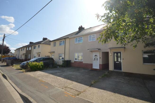 3-bed terraced on Bartram Avenue, Braintree, Essex, CM7, £240,000