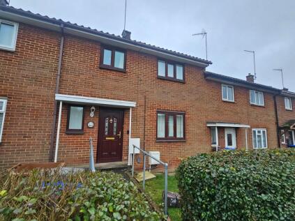 Broadmead Avenue, Spinney Hill, NN3 2RP