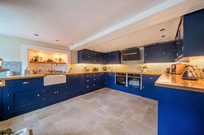 Kitchen / Breakfast Room