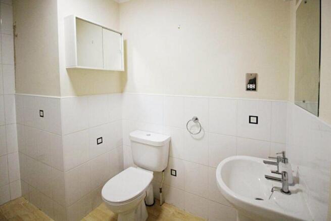 Bathroom (2)
