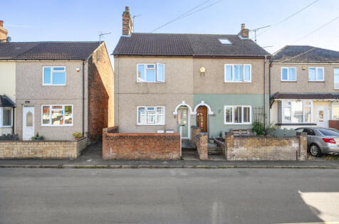 St Philips Road, Stratton St Margaret, Swindon, SN2