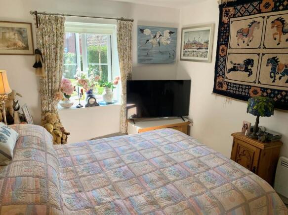 1 bed Apartment for sale Image 11