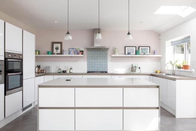 Kitchen Main