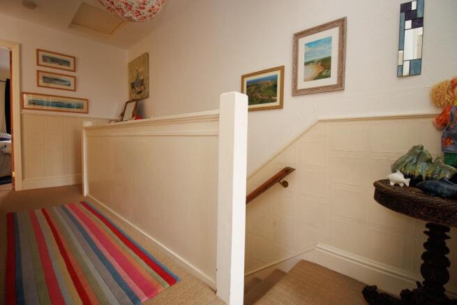 3 bed Town House for sale Image 9